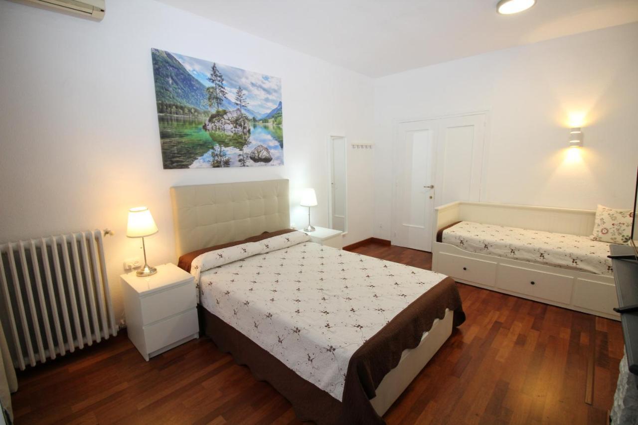 Rooms Viladomat Barcelona Ngoại thất bức ảnh