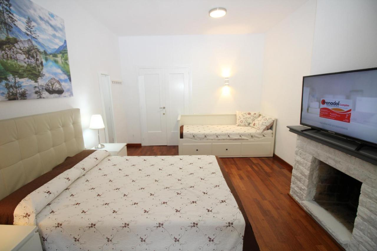 Rooms Viladomat Barcelona Ngoại thất bức ảnh