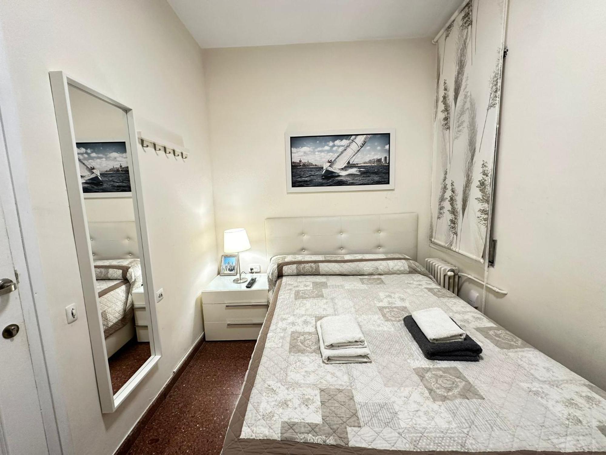 Rooms Viladomat Barcelona Ngoại thất bức ảnh