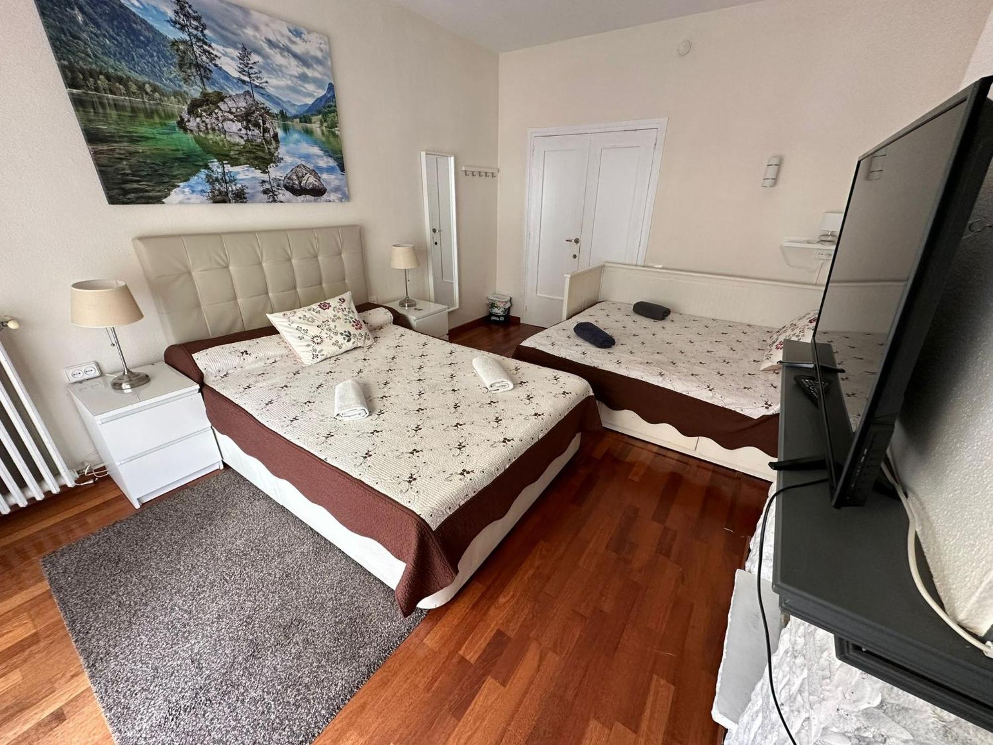 Rooms Viladomat Barcelona Ngoại thất bức ảnh