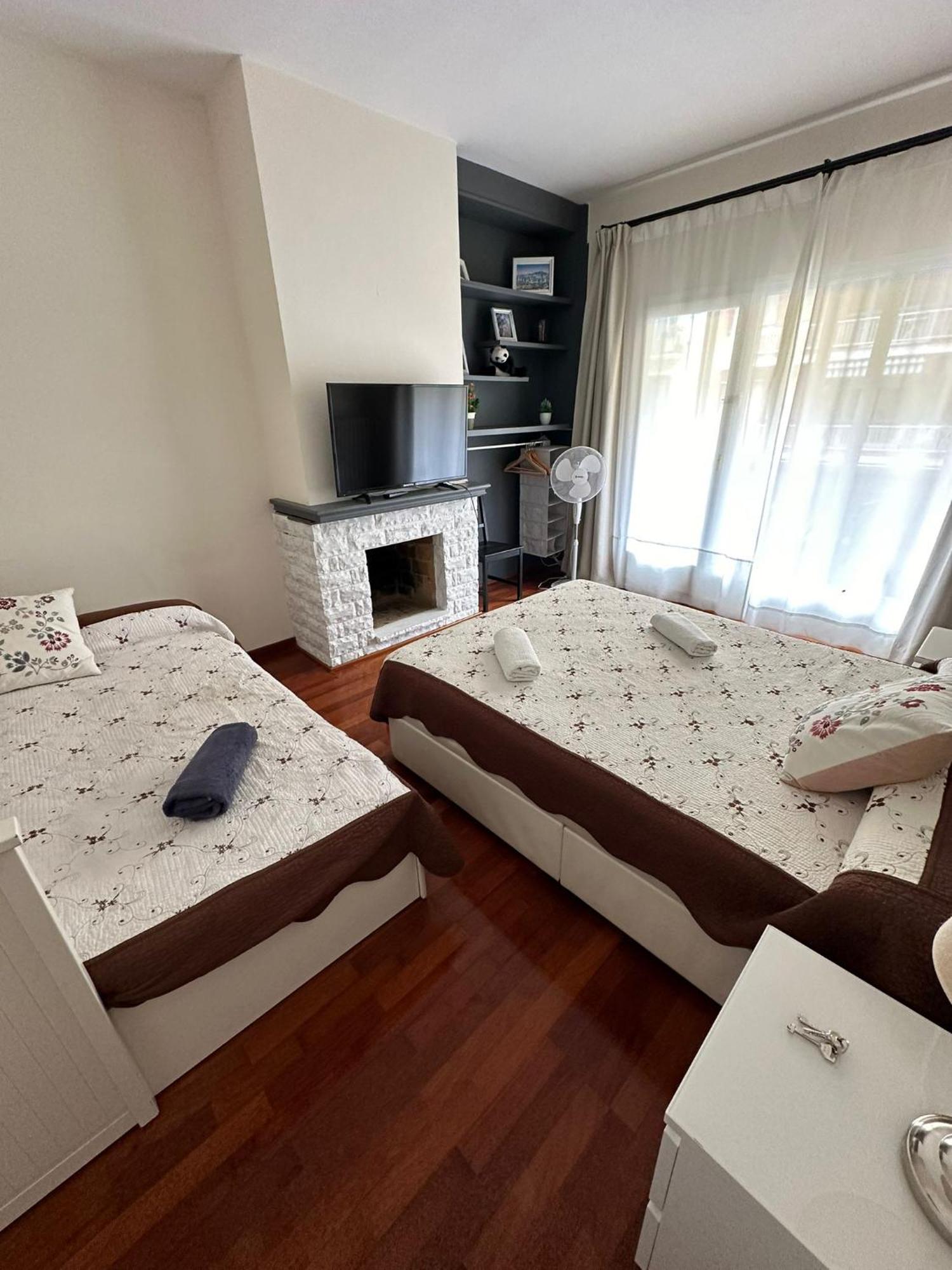 Rooms Viladomat Barcelona Ngoại thất bức ảnh
