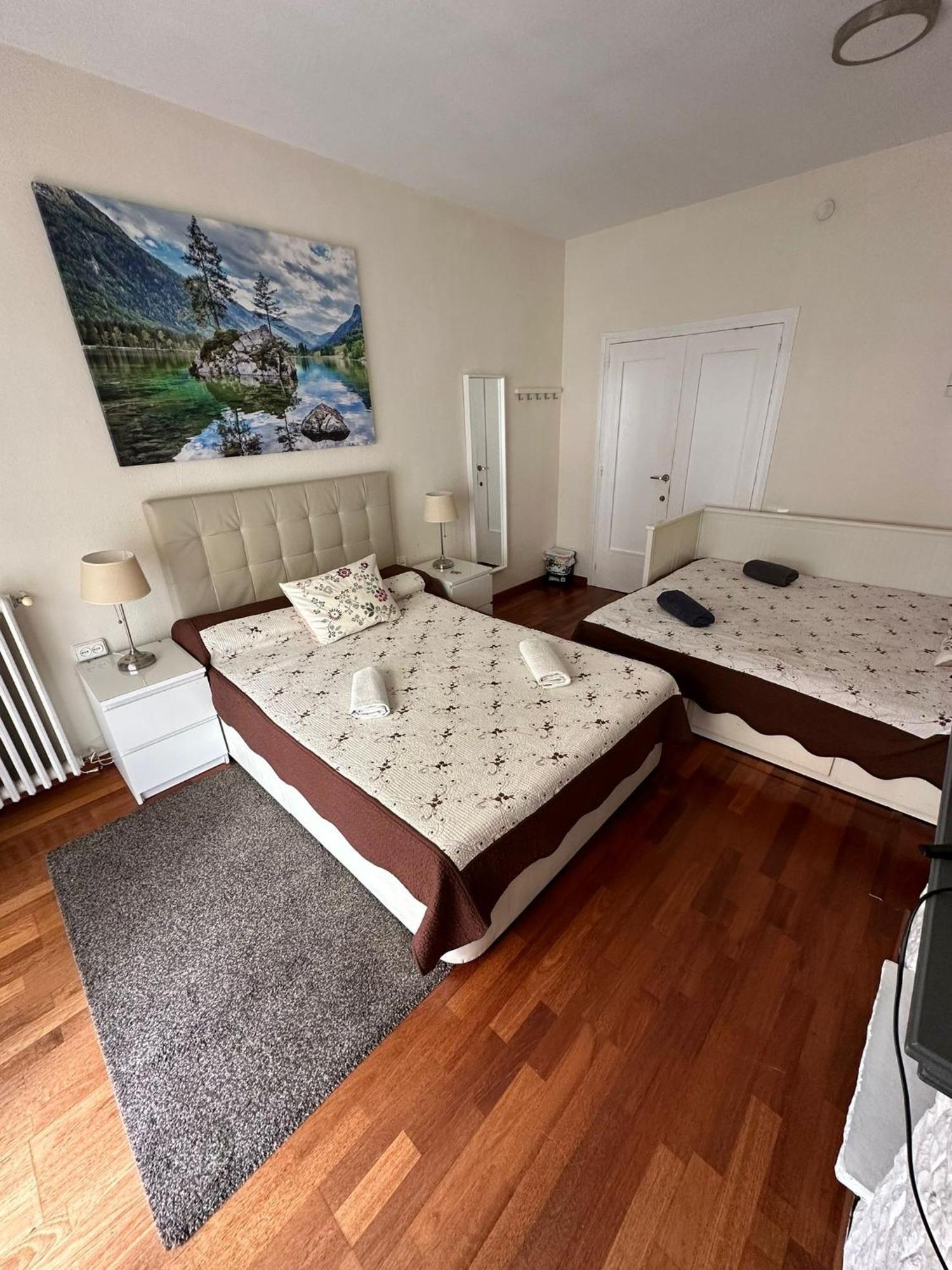 Rooms Viladomat Barcelona Ngoại thất bức ảnh